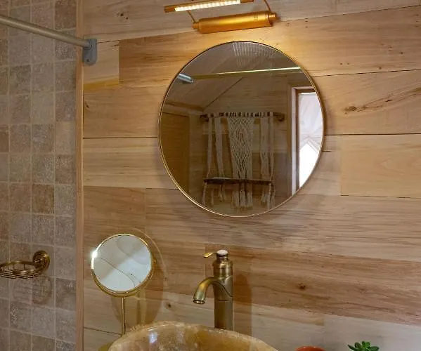 Natura Zome Bed & Breakfast